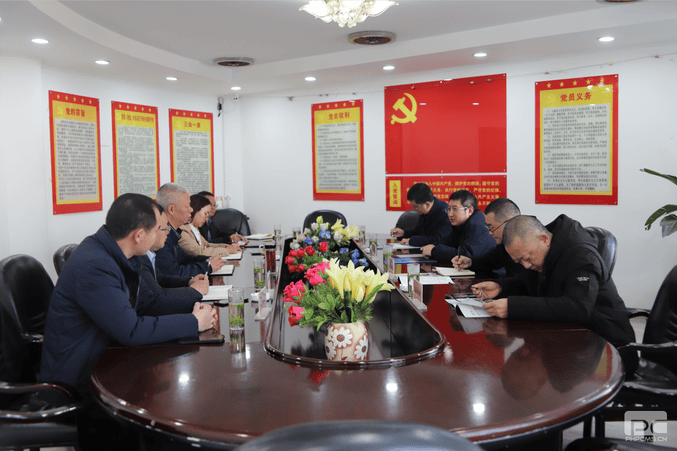 四川省金核地质勘查工程有限公司到二八一大队座谈交流