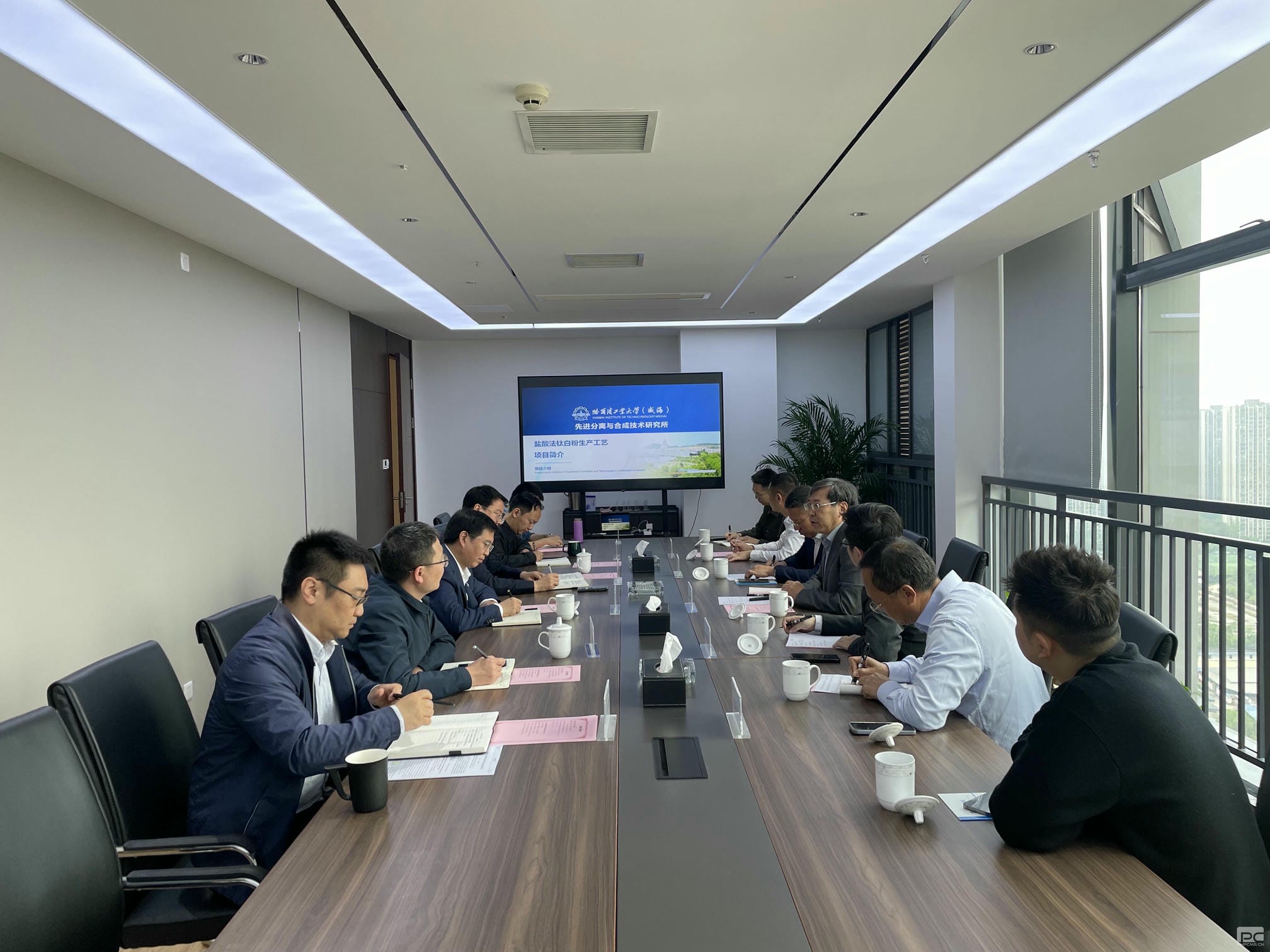 哈尔滨工业大学赴集团开展座谈交流