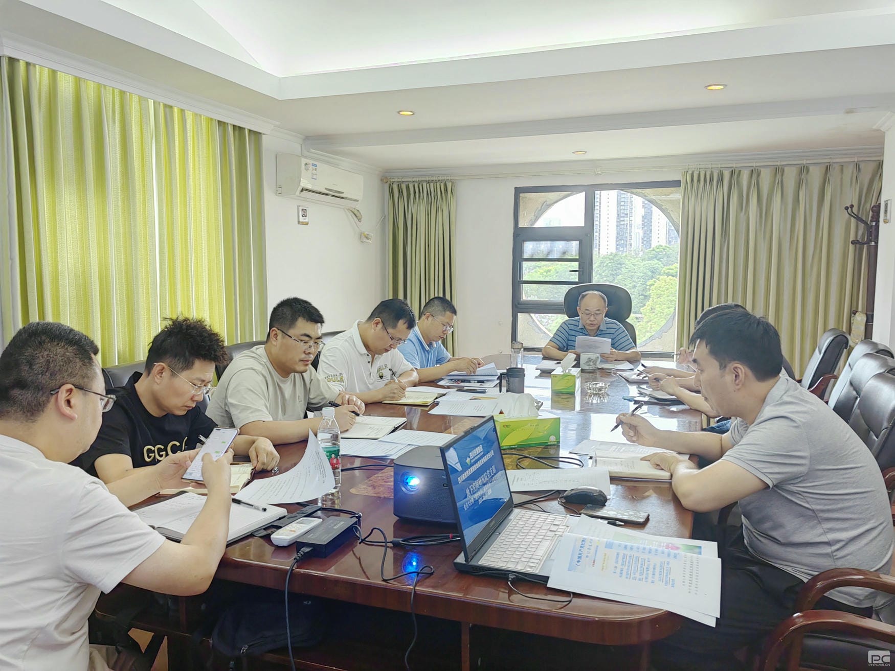 测绘公司地下空间院党支部开展 “规行矩步、高昂有为”主题党日运动