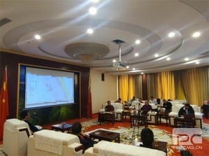 统一头脑聚协力 钻研交流促开发 华锋钻探向导赴夏囊沟项目加入项目钻研会